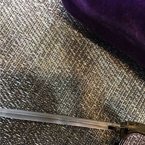 Pink Gucci Sunglasses with Bumble Bee Logo - Picture 6 of 11